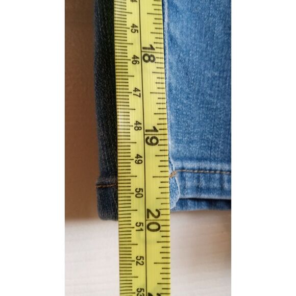 Christopher and Banks Women's High Rise Crop Jeans Size 12 - Picture 5 of 6